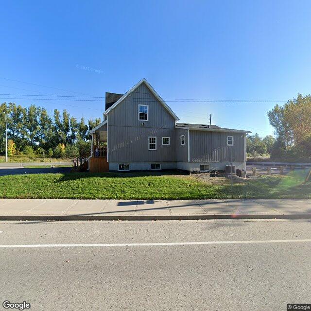 1595 Highway 7A, Port Perry